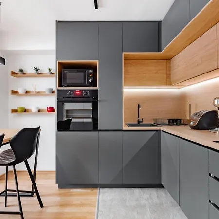 Lägenhet Luxury Iva V 38